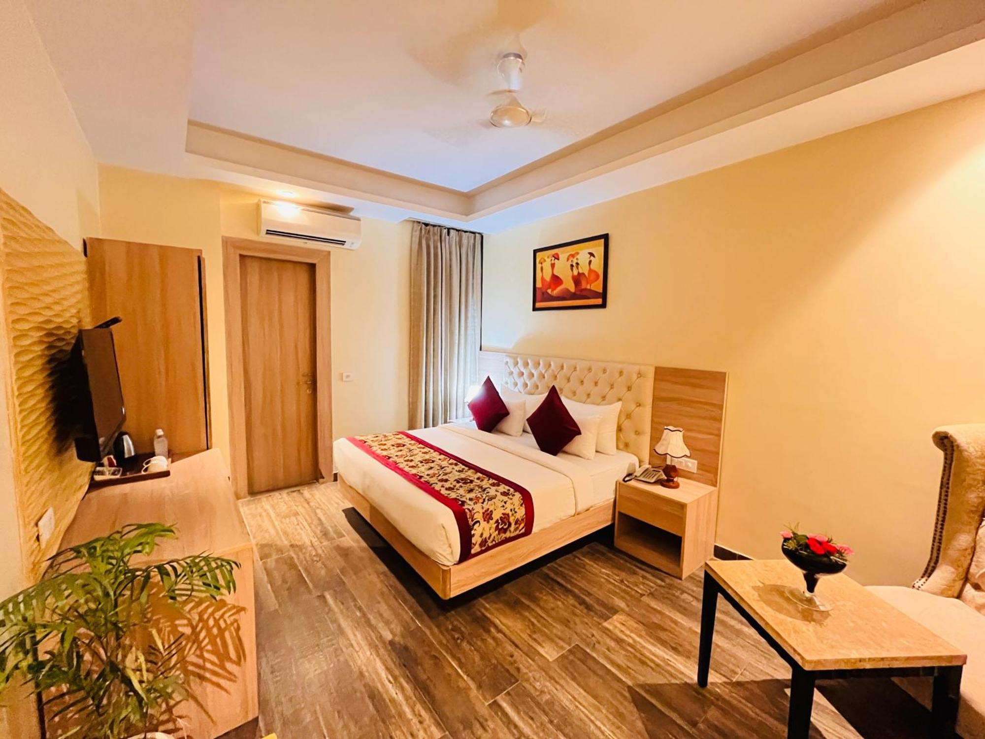 Hotel Banz Near Indira Gandhi Airport Delhi Neu-Delhi Exterior foto