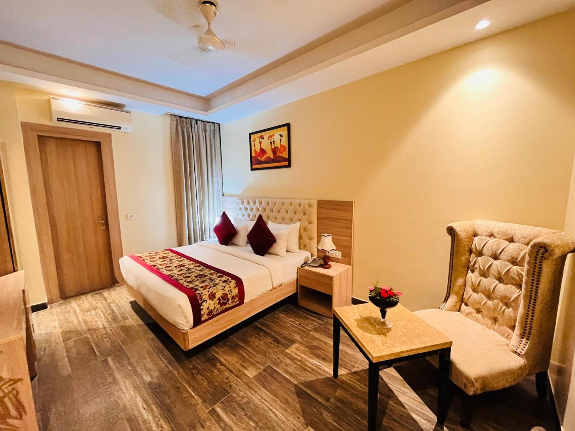 Hotel Banz Near Indira Gandhi Airport Delhi Neu-Delhi Exterior foto