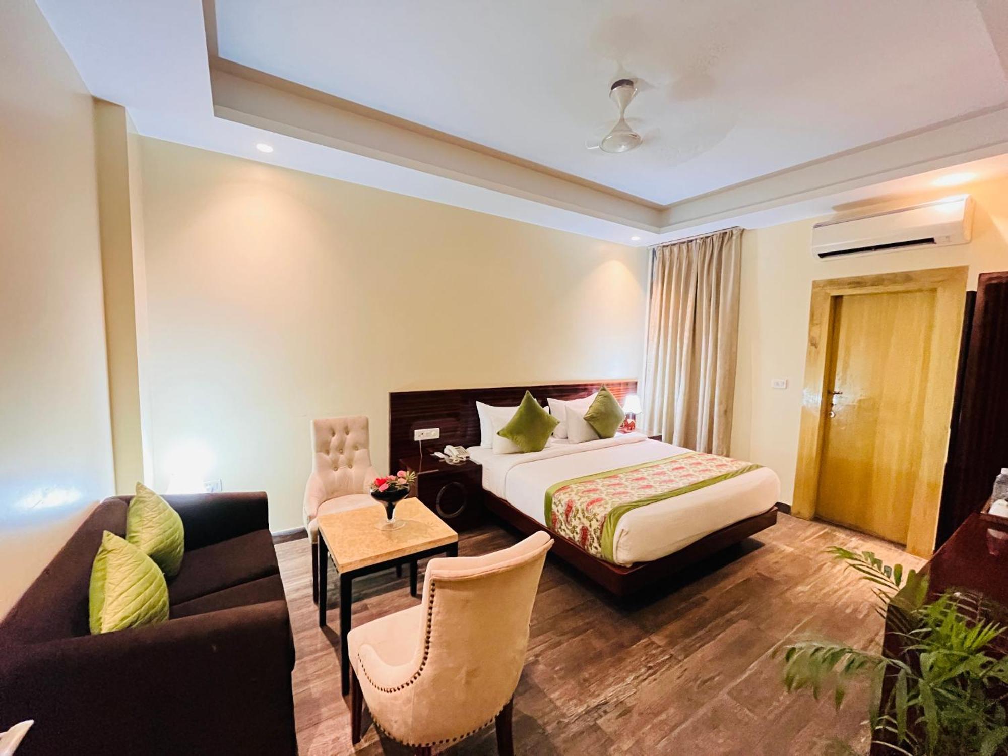 Hotel Banz Near Indira Gandhi Airport Delhi Neu-Delhi Exterior foto