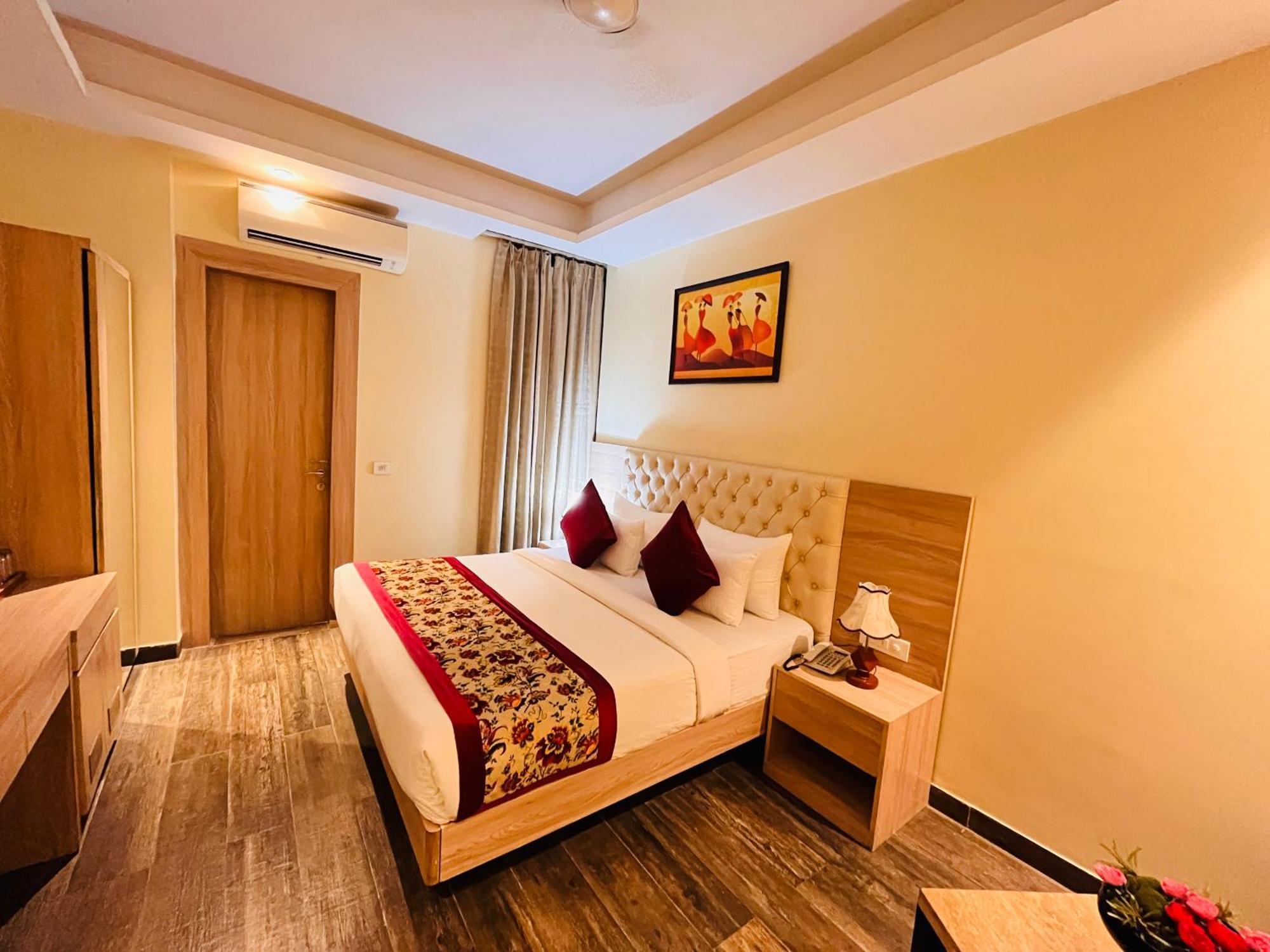 Hotel Banz Near Indira Gandhi Airport Delhi Neu-Delhi Exterior foto