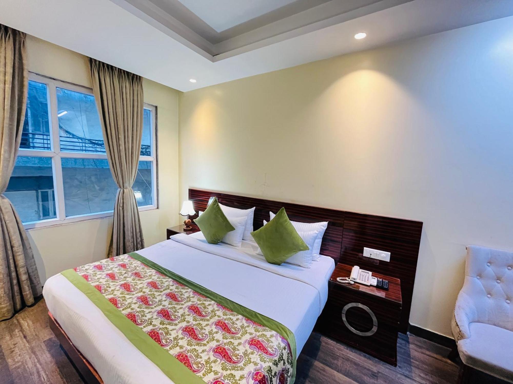 Hotel Banz Near Indira Gandhi Airport Delhi Neu-Delhi Exterior foto
